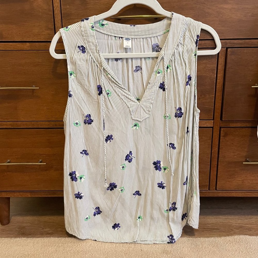 Old Navy - V Neck Floral Pinstripe Tank Top